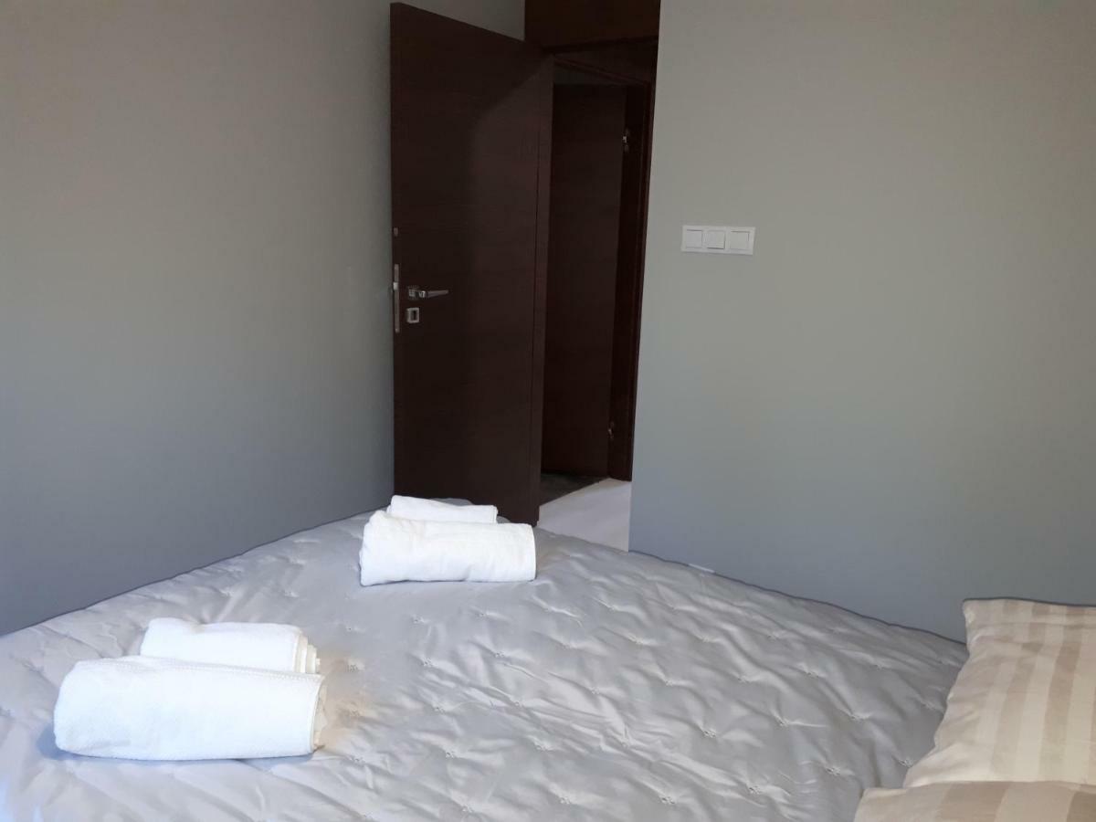 Apartamenty Centrum- Kochanowskiego -Dawniej Two-Bedroom Apartment Zielona Gora  Exterior photo